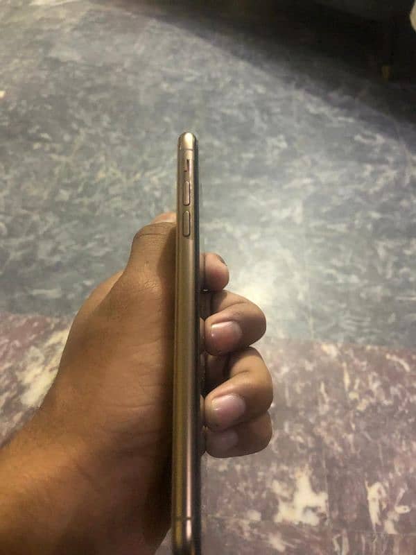 iphone XS MAX in good Condition 3