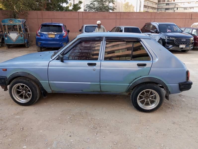 Toyota Starlet 1984 3