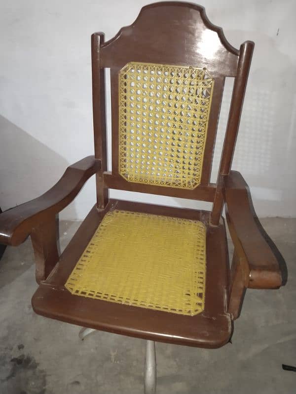 Revolving Easy Chair only 1