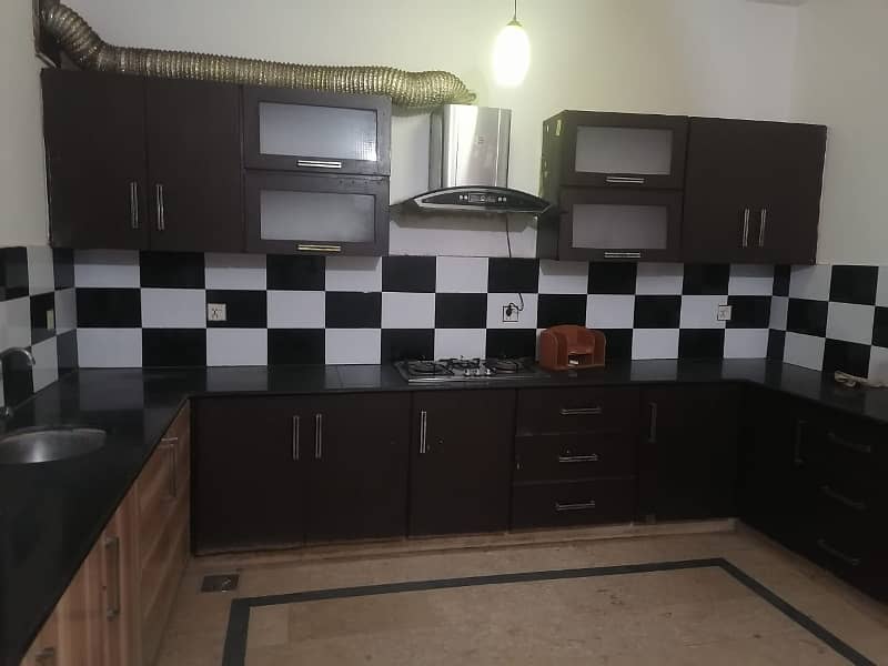 1 KANAL UPPER PORTION | BABAR BLOCK | BAHRIA TOWN LAHORE | FOR RENT 8