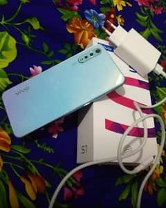 Vivo S1 6/128GB with full box