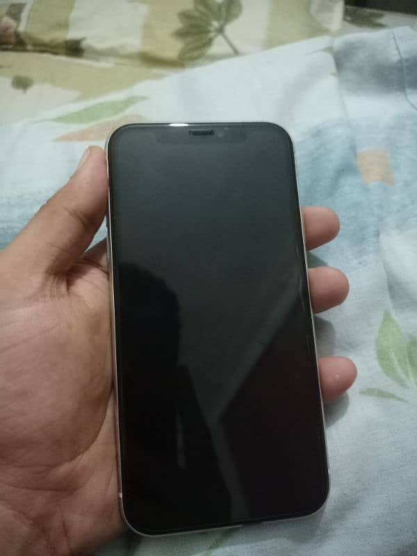 iphone 11 Pta approved 5