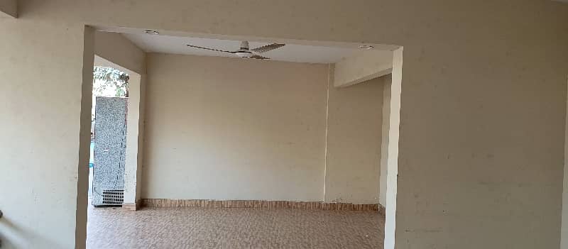 Spacious House Is Available For rent In Ideal Location Of SMCHS - Sindhi Muslim Society 6