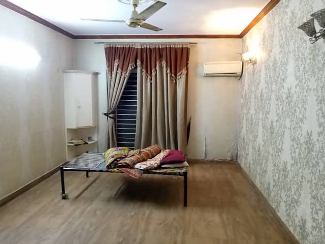 FOR OFFICE 12 MARLA HOUSE FOR RENT IN JOHAR TOWN 16