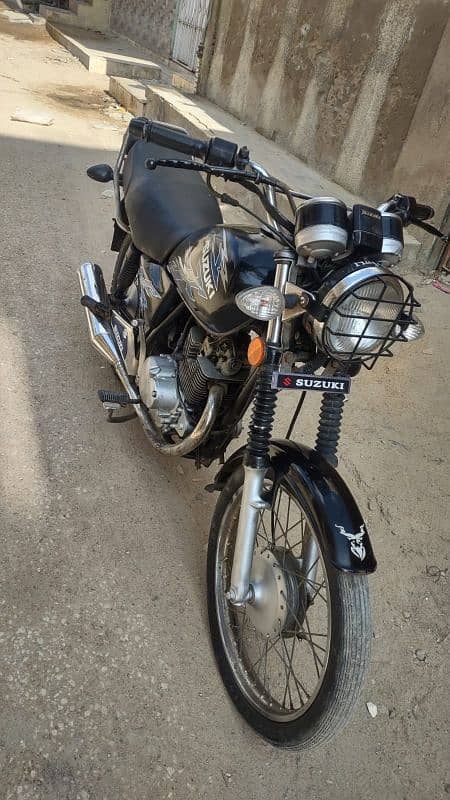 suzuki GS 2010 5