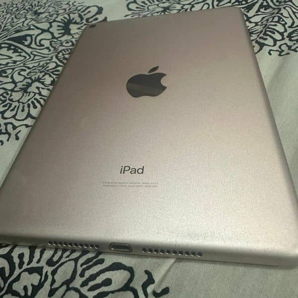 iPad Mini 5 64GB With Original Box 1