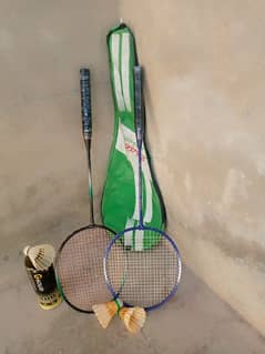 Badminton