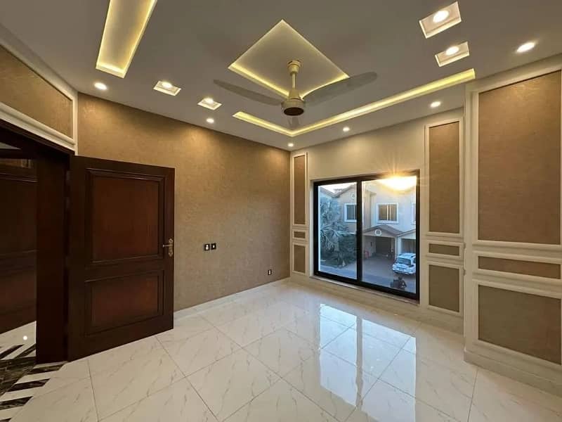 3 Years Installment Base Designer Solid Brand New House In Park View City Lahore 3