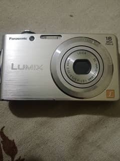 Panasonic Lumix DMC-FH5