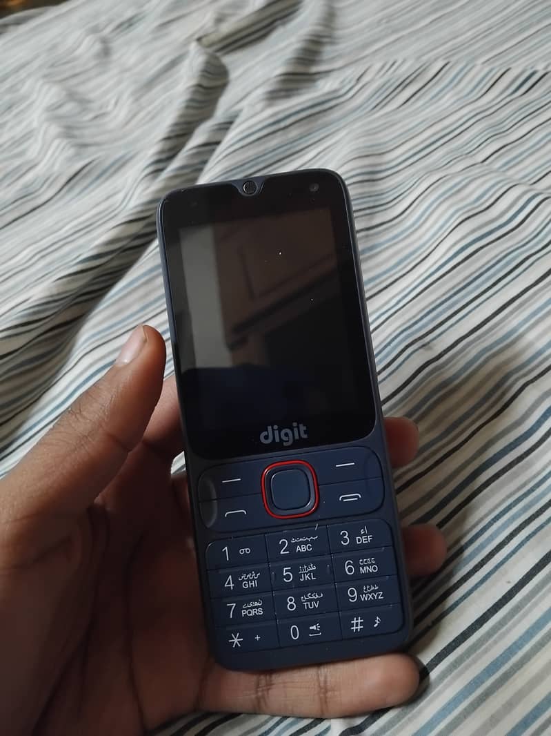 Digit 4G 1