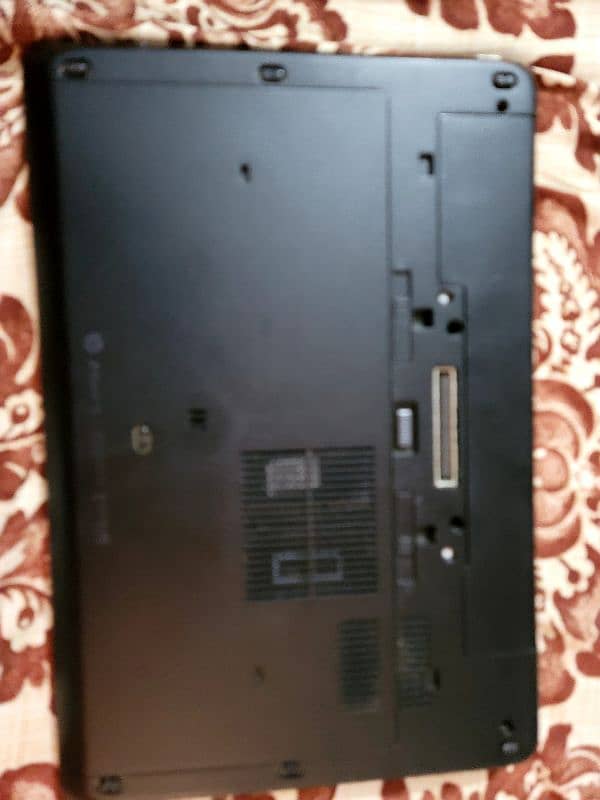 HP Z-BOOK core i7 4th gen 2GB Nvidia Graphics Card K1200 9