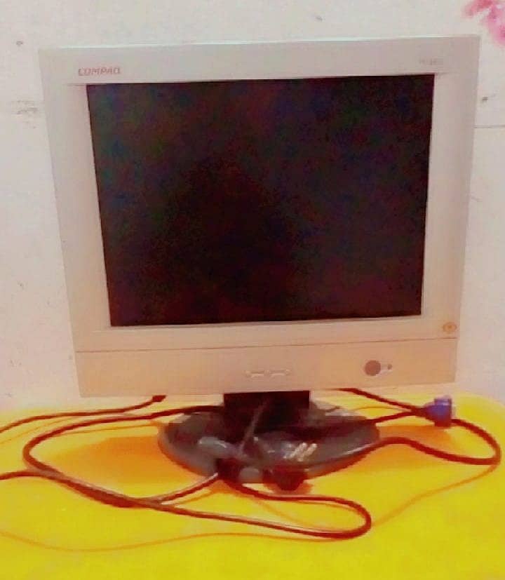 PC monitor 0