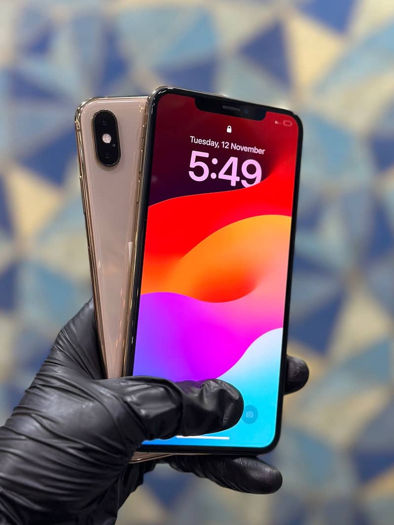 Apple iphone Xs Max  256GB 1