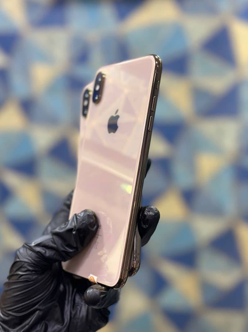 Apple iphone Xs Max  256GB 5