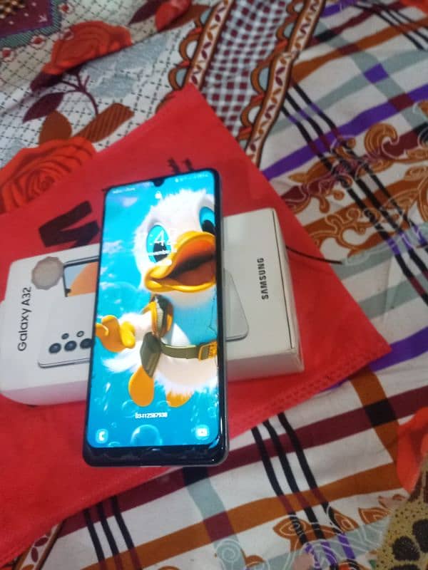 like a new phone 10/9.8 6/128 galaxy a32 4