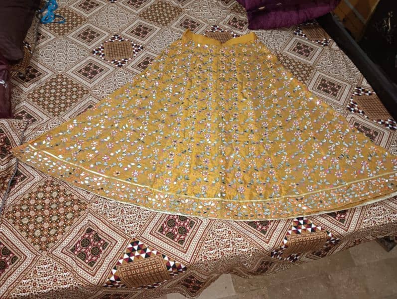 mehndi dress for sale 7