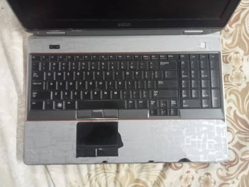 Dell latitude E6520 i5 2nd generation 2