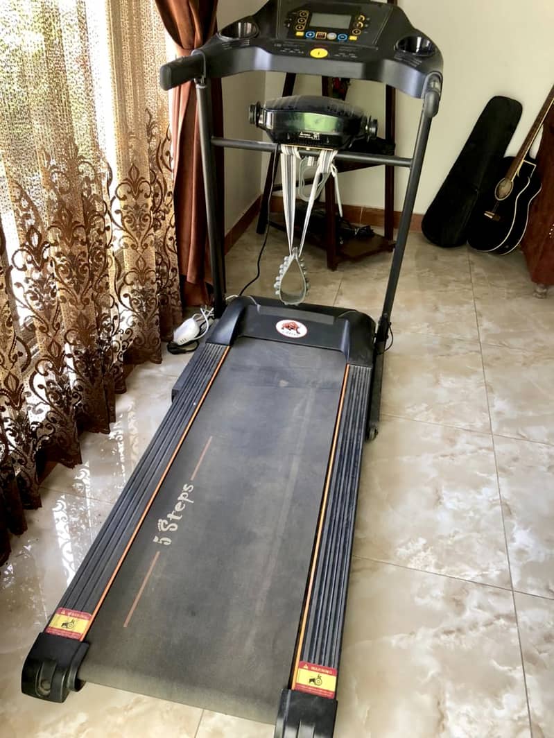 5-steps Treadmill with massager 6