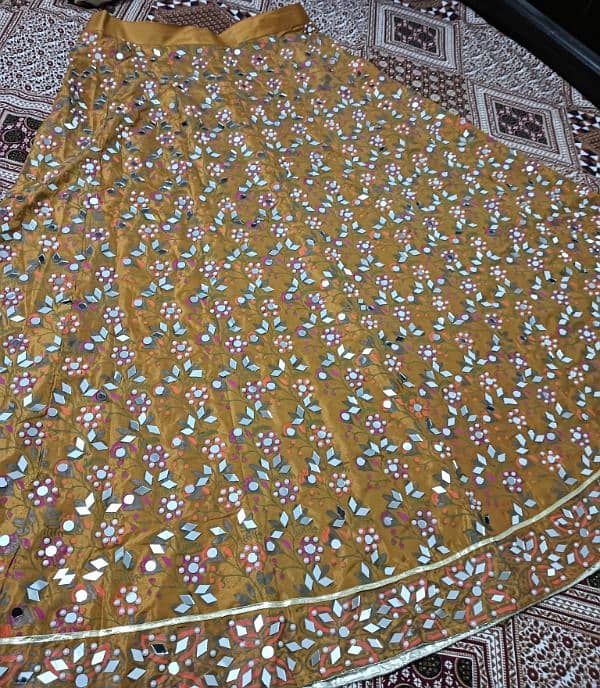 mehndi lahnga  for sale 4