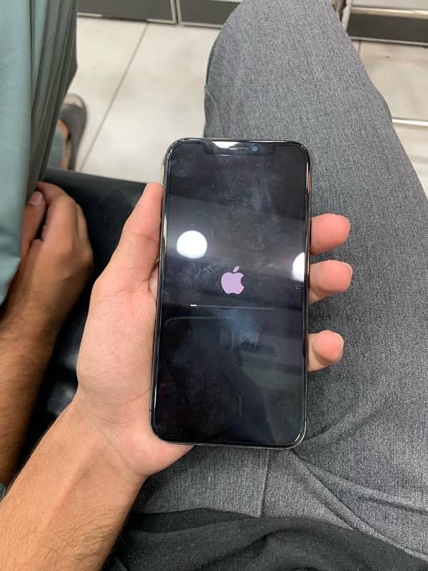 iPhone X 1