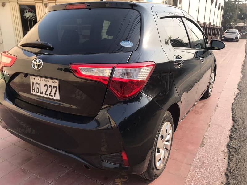 Toyota Vitz 2018 6