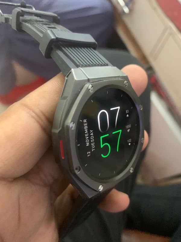 Smart Watch For Sale 3