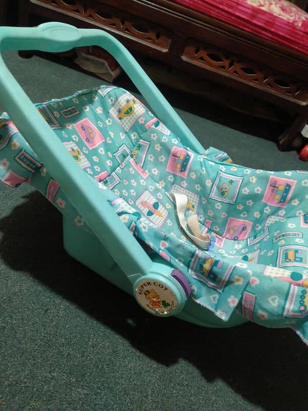 baby cearing cot affordable price 0