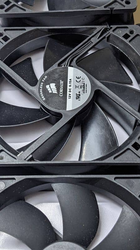 Corsair 120mm High Airflow Fans 0