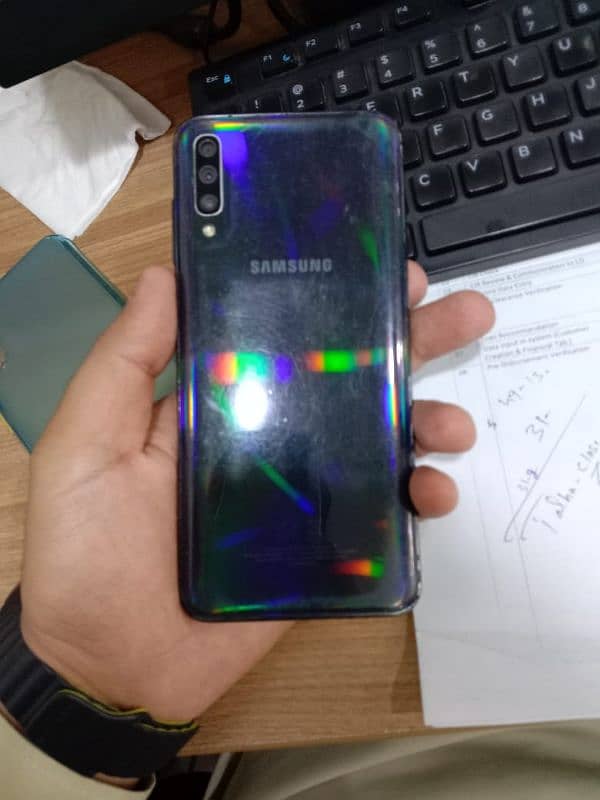 Samsung galaxy a70 2