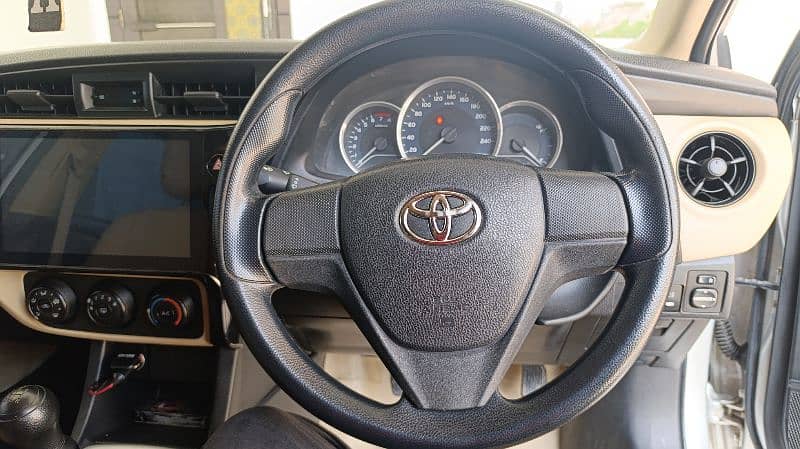 Toyota Corolla GLI 2017 6