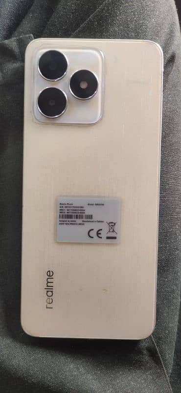 realme c53 6/128 0