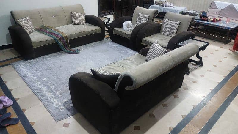 7 seater sofa set for sale 0