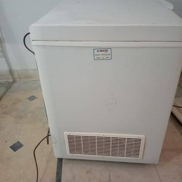 Single Door Waves Deep Freezer WDF-310 3