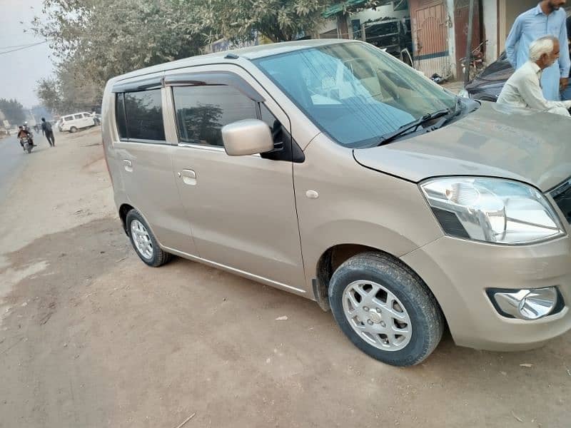 Suzuki Wagon R 2019 1