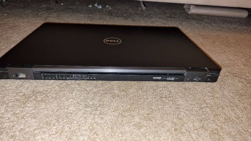 Dell Latitude 5580 15.6 inches i5 7th generation backlit 16