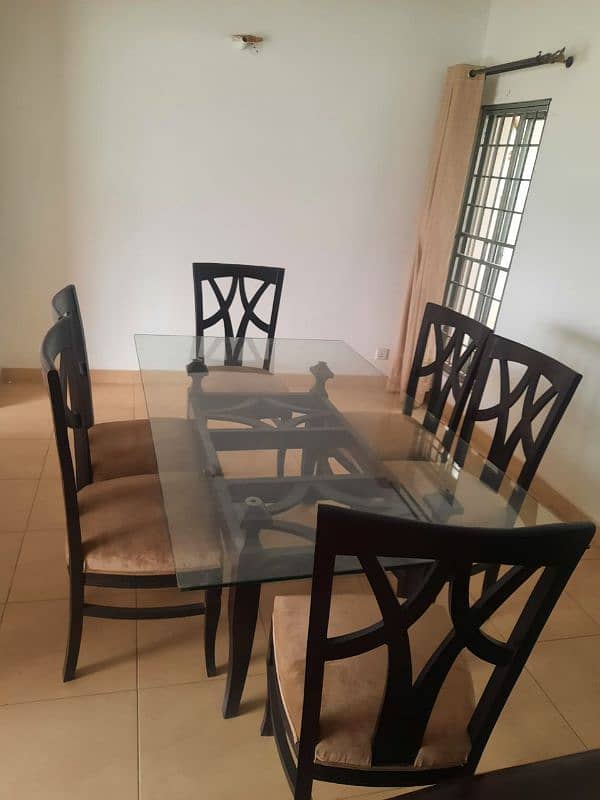 brand new dining table wattsapp no. 0328 0706204 1