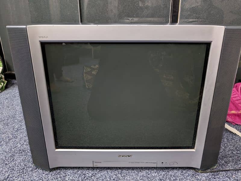 Sony Wega High class TV With Speaker - 28 inch 0