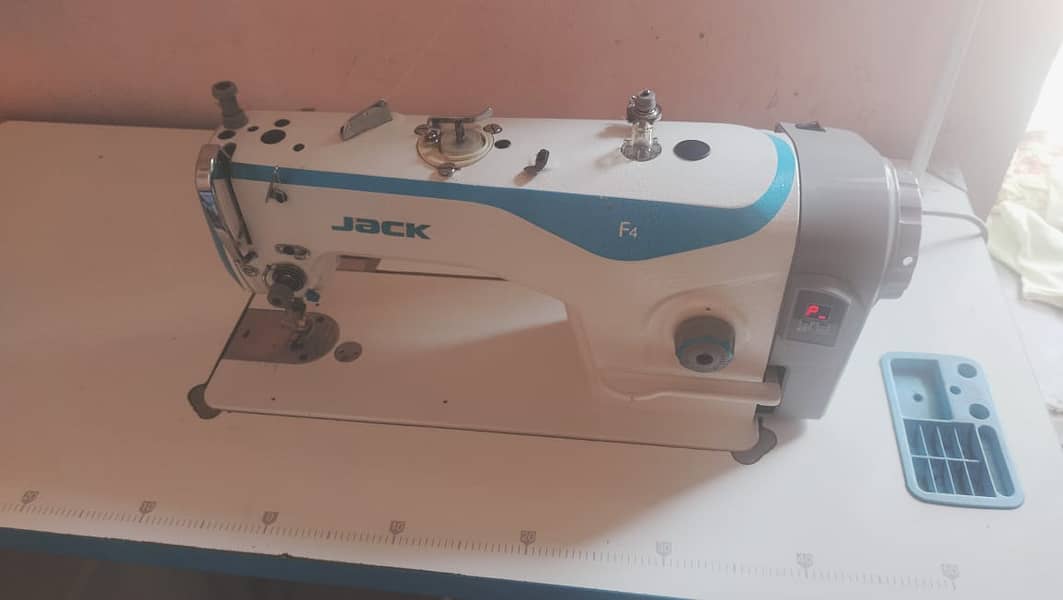 jack machine f4 1