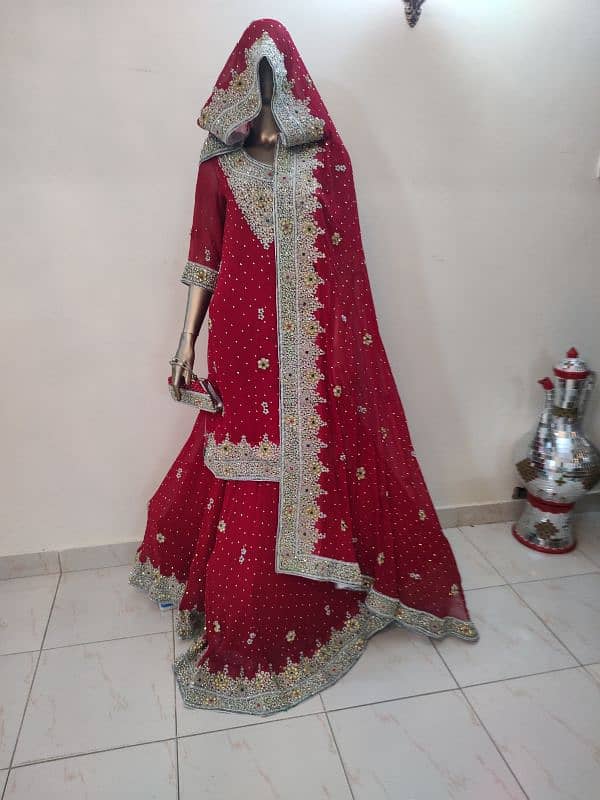 exclusive bridal dress 0