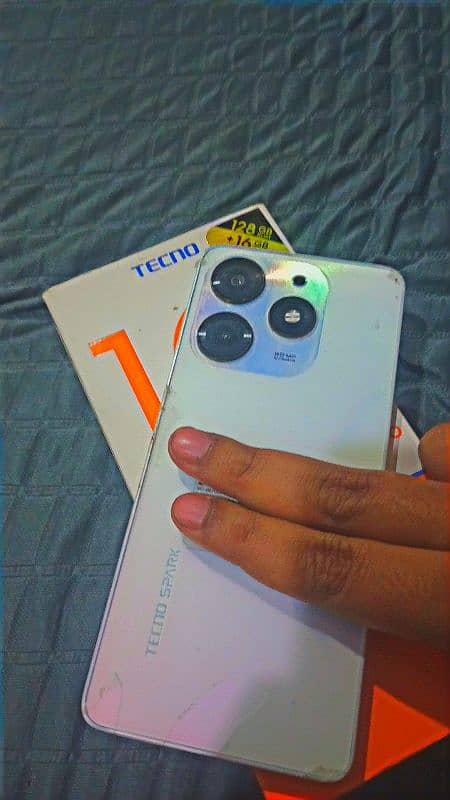 tecno spark 10 pro with original charger with boks 10 10 condition 2