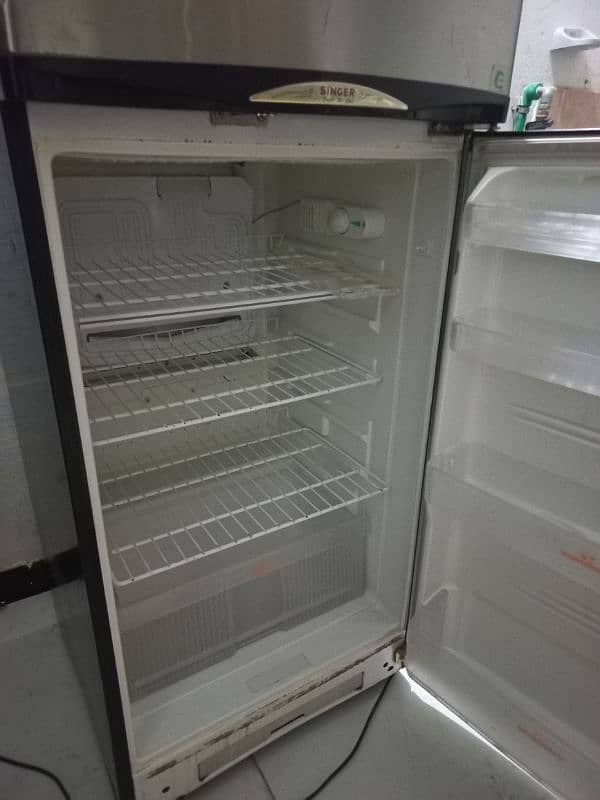 Singer 2 Door Fridge 3