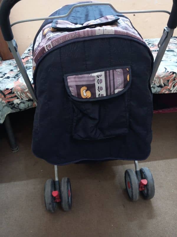 baby pram 8000  03012974672 2