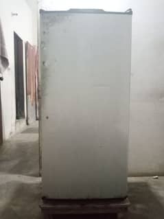 Single door dawlance fridge