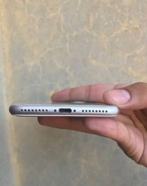 IPHONE 8 plus 64GB PTA APPROVED 6