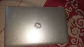 Hp laptop pavillion selling URGENTLY