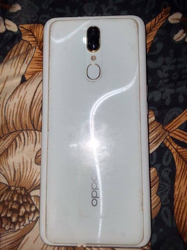 oppo f11 0