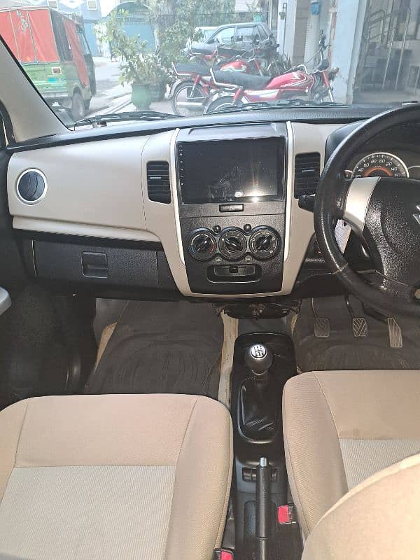 Suzuki Wagon R 2018 7