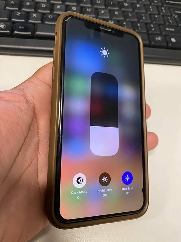 Iphone XS non pta, 9/10 condition, water pack 4