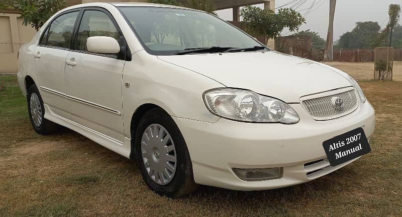 Toyota Corolla Altis 2007 3