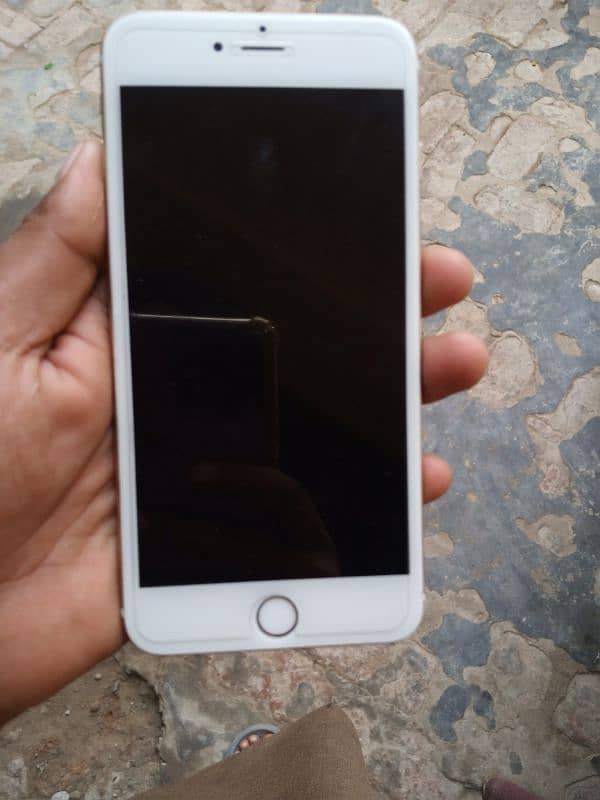 Iphone 6 plus 64 gb orignal betry 81 health bypas 1